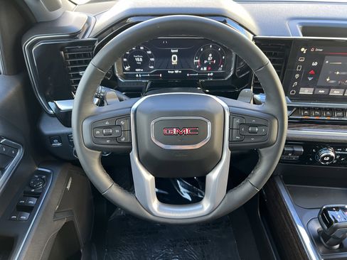 Used 2025 GMC Sierra 1500 Elevation w/ Elevation Premium Package image 23