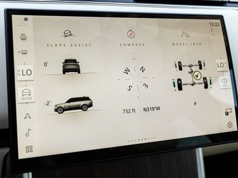 New 2026 Land Rover Range Rover SE AWD/4WD image 40