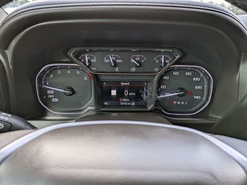 Used 2019 GMC Sierra 1500 SLT w/ SLT Premium Plus Package AWD/4WD image 28