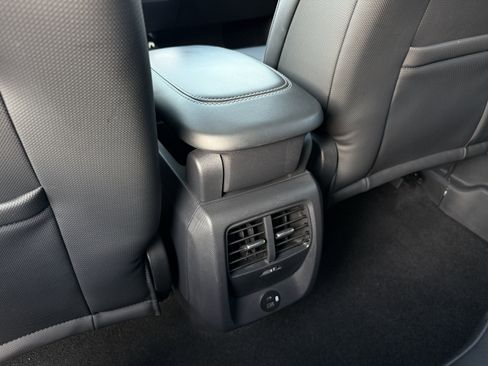 Used 2021 Ford Mustang Mach-E Premium image 39