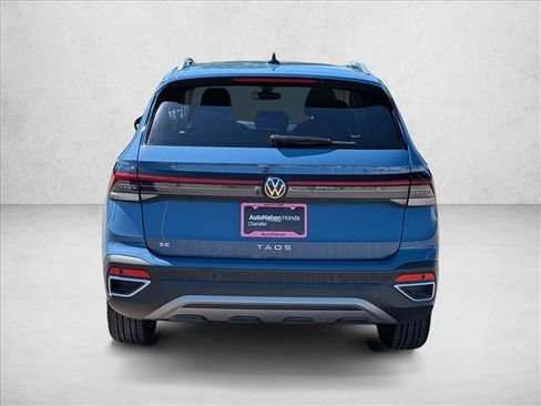 Used 2026 Volkswagen Taos SE FWD image 7