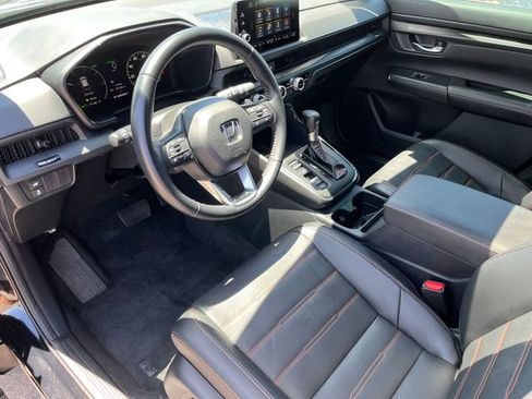 Used 2025 Honda CR-V Sport-L image 4