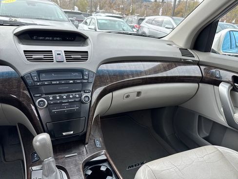 Used 2011 Acura MDX image 38