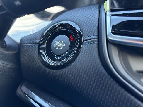 New 2026 Jeep Compass Latitude image 11