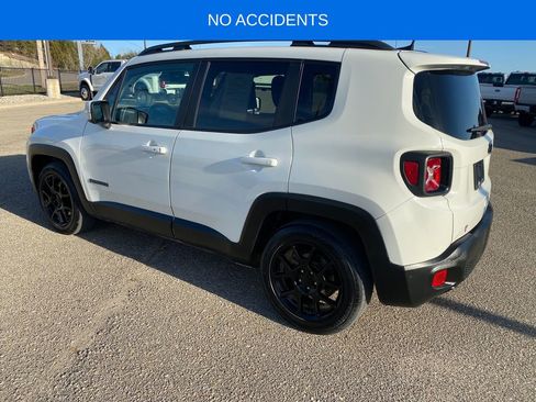 Used 2020 Jeep Renegade Altitude image 4
