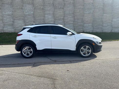 Used 2023 Hyundai Kona SEL FWD image 2