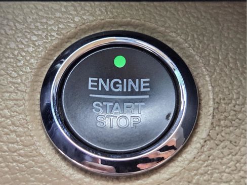 Used 2017 Ford F150 Lariat RWD image 17
