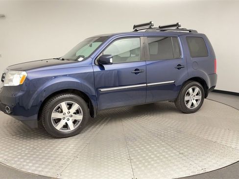 Used 2015 Honda Pilot Touring image 6