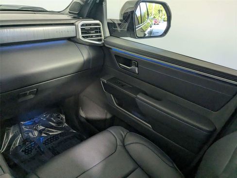 Used 2024 Toyota Tundra Platinum w/ TRD Off-Road Package AWD/4WD image 39