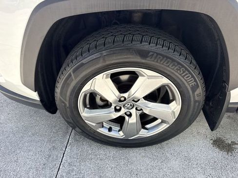 Used 2020 Toyota RAV4 Limited w/ Limited Grade Weather Package image 10