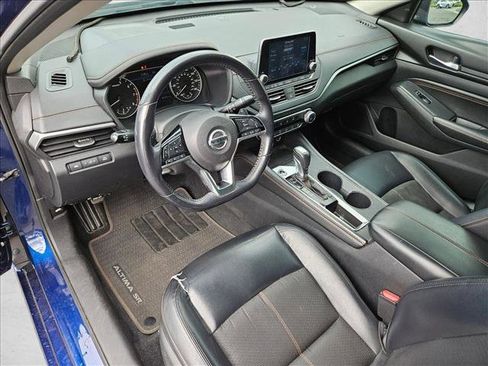 Used 2019 Nissan Altima 2.5 SR FWD image 10