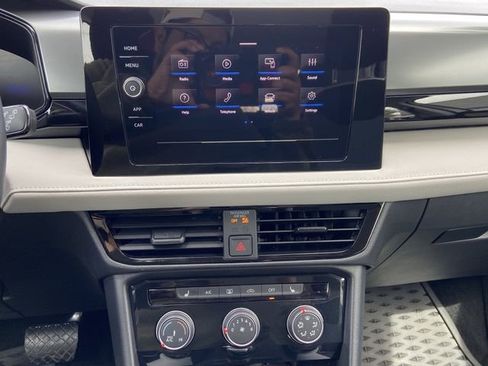 Used 2025 Volkswagen Taos S image 18