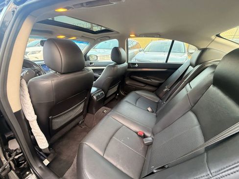 Used 2013 INFINITI G37 Journey w/ Premium Pkg RWD image 28
