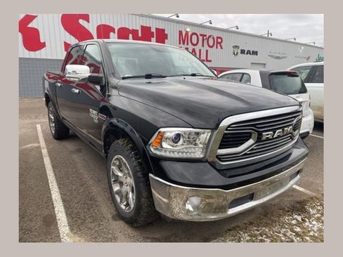 Used 2019 RAM 1500 Laramie w/ Cold Weather Group image 1