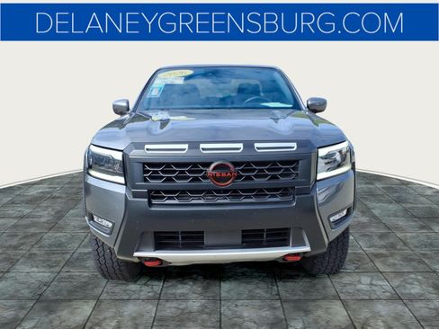 Used 2026 Nissan Frontier PRO-4X AWD/4WD image 8