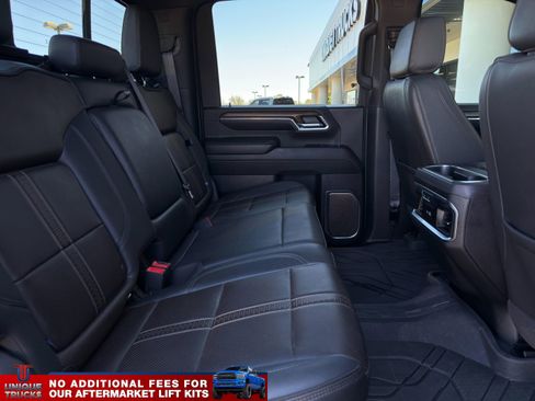 Used 2024 Chevrolet Silverado 3500 High Country w/ High Country Premium Package image 28