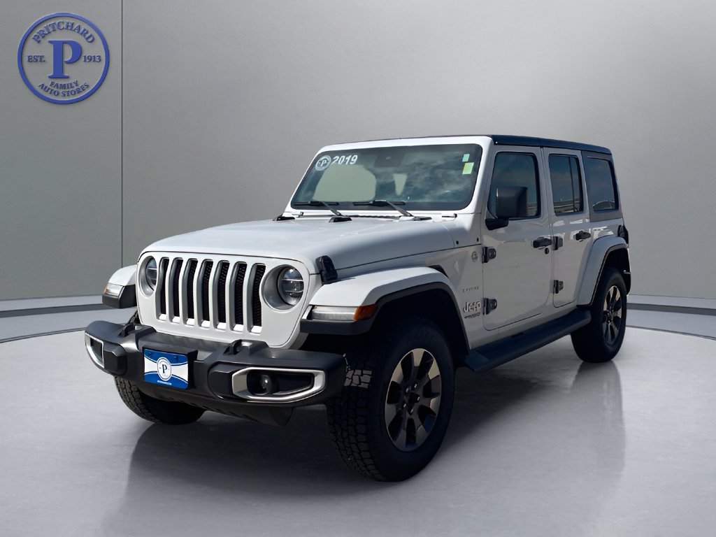 Used 2019 Jeep Wrangler Unlimited Sahara w/ Advanced Safety Group AWD/4WD image 2