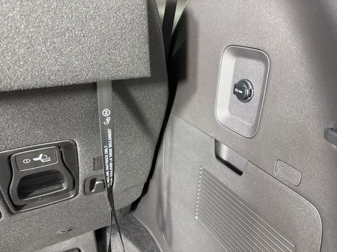 New 2026 Kia Carnival EX image 44