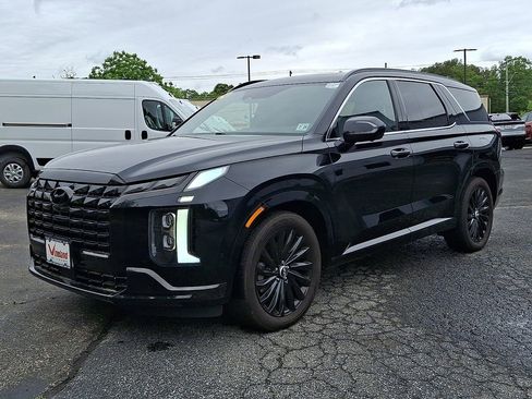 Used 2024 Hyundai Palisade Calligraphy AWD/4WD image 3