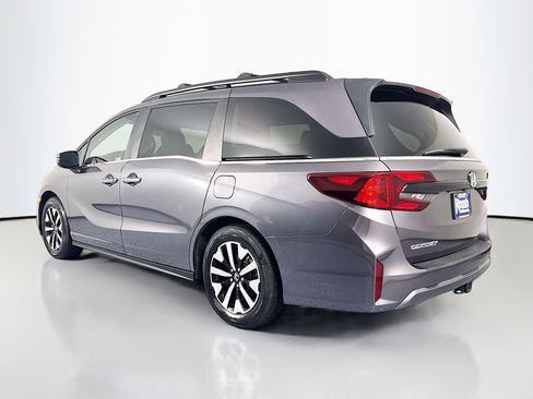 Certified 2026 Honda Odyssey EX-L image 7