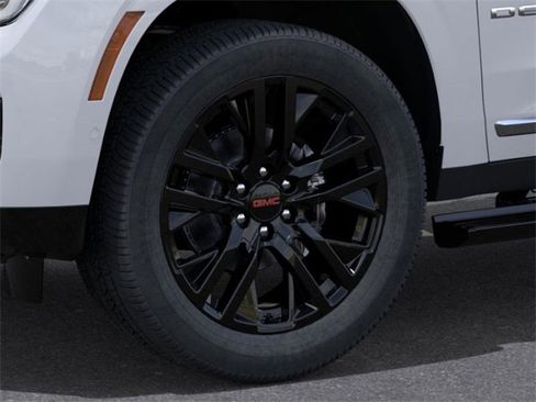 New 2026 GMC Yukon XL Denali w/ Sun & Power Step Package image 9
