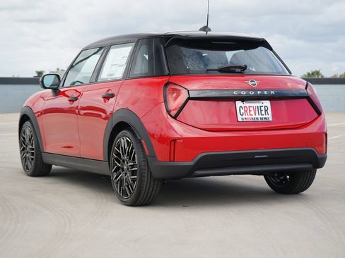 New 2026 MINI Cooper 4-Door Hardtop FWD image 3