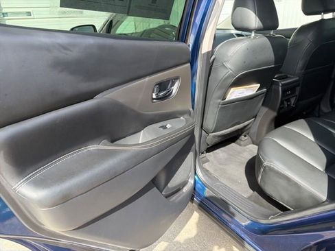 Used 2021 Nissan Murano SV w/ SV Special Edition Package image 11