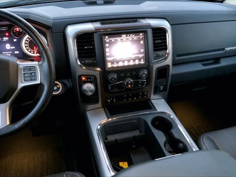 Used 2016 RAM 1500 Laramie w/ Convenience Group RWD image 7