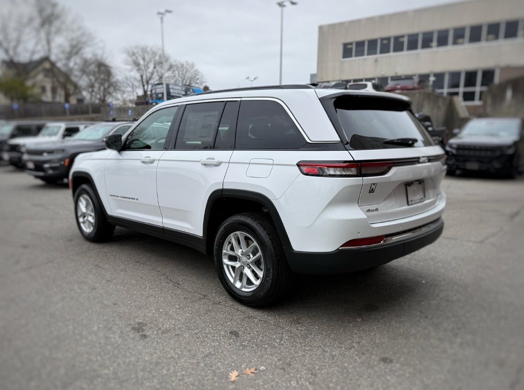 New 2026 Jeep Grand Cherokee Laredo X AWD/4WD image 12