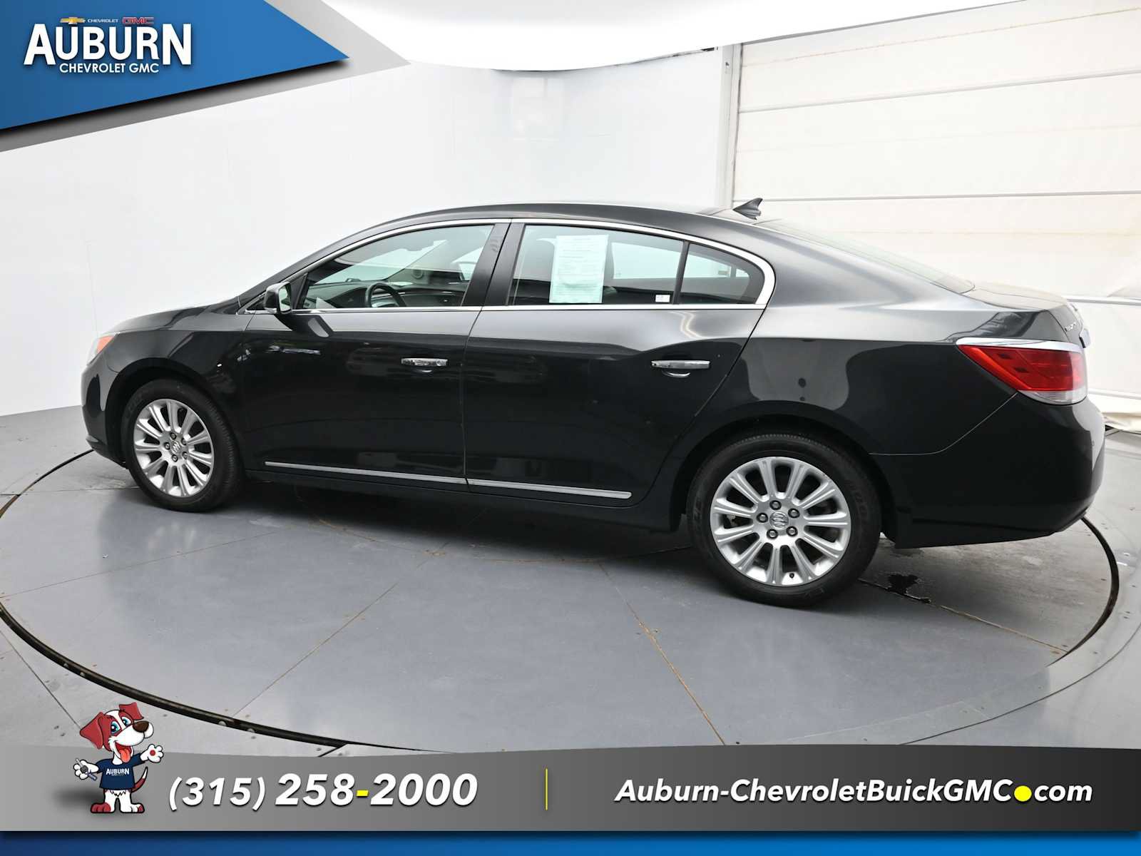 Used 2013 Buick LaCrosse Leather FWD image 19