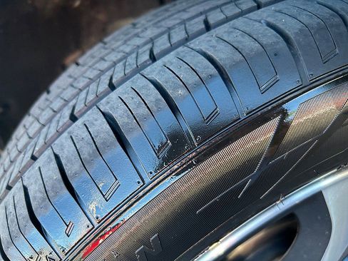 Used 2022 Subaru Outback Limited image 12