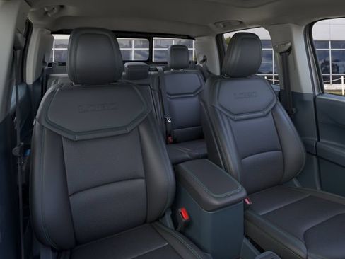 New 2026 Ford Maverick Lobo AWD/4WD image 28