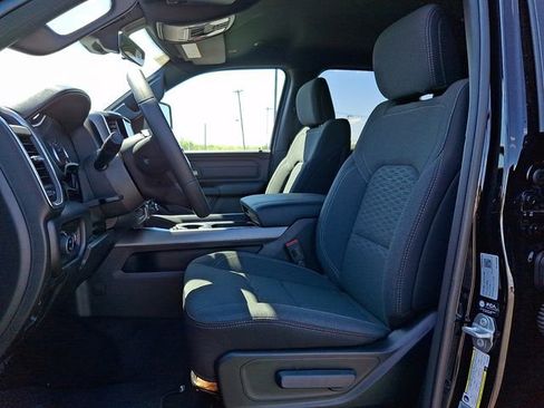 New 2026 RAM 1500 Express AWD/4WD image 11