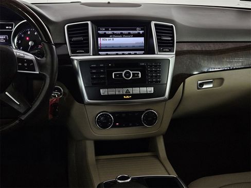 Used 2013 Mercedes-Benz ML 350 2WD image 9