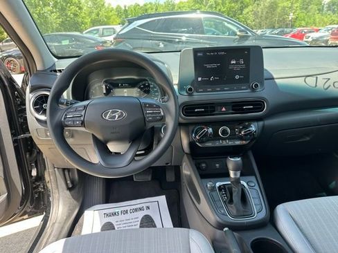 Used 2023 Hyundai Kona SEL w/ Cargo Package FWD image 17