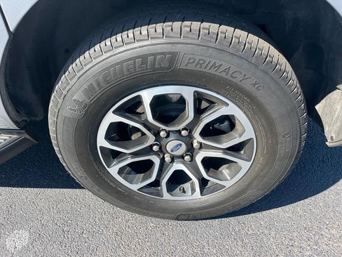 Used 2024 Ford Expedition Max XLT image 33