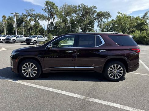Used 2023 Chevrolet Traverse Premier AWD/4WD image 6