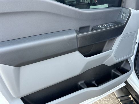 Used 2025 Ford F250 XL image 16