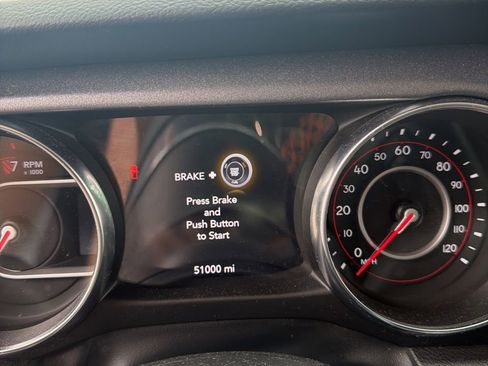 Used 2022 Jeep Gladiator Mojave w/ Trailer Tow Package image 3