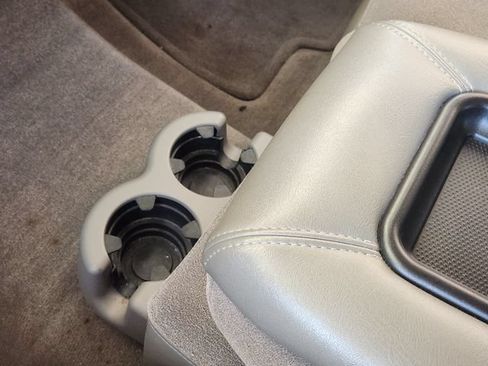 Used 2005 Chevrolet Tahoe LS RWD image 22