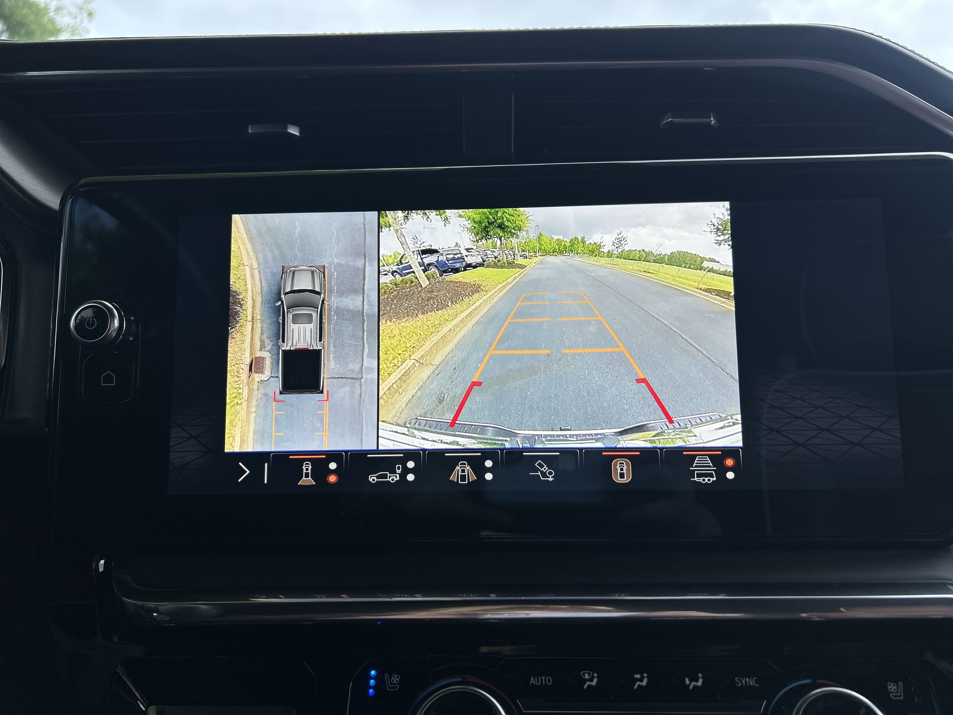 Used 2024 GMC Sierra 1500 Denali Ultimate AWD/4WD image 14