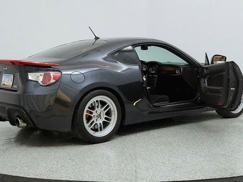 Used 2014 Scion FR-S image 11