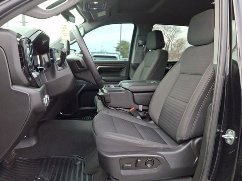 Used 2022 GMC Sierra 1500 Elevation image 16