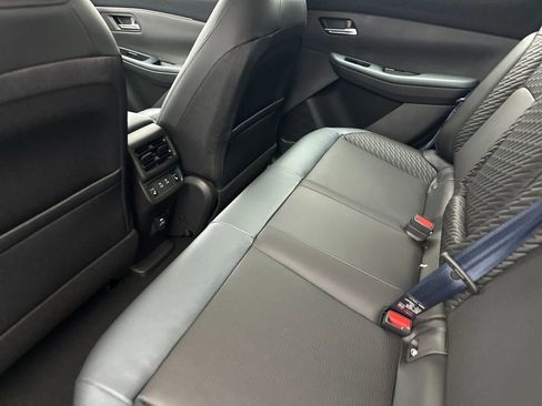 New 2026 Nissan Leaf Platinum+ image 11