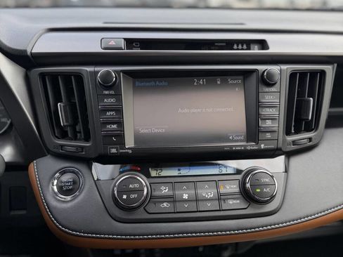 Used 2017 Toyota RAV4 SE w/ Advanced Technology Package AWD/4WD image 7