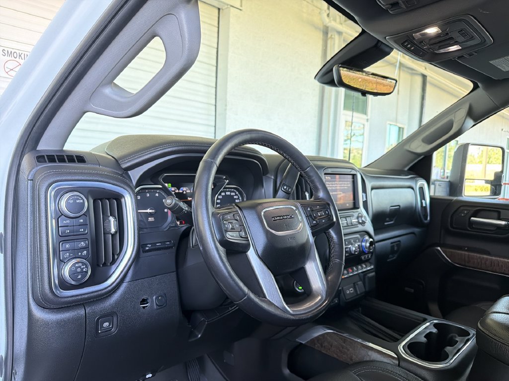 Certified 2021 GMC Sierra 3500 Denali w/ Denali Ultimate Package AWD/4WD image 11