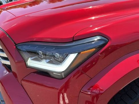 Certified 2025 Toyota 4Runner Limited AWD/4WD image 7