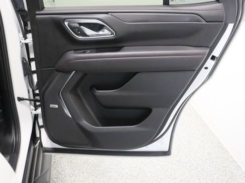 Used 2023 Chevrolet Tahoe RST AWD/4WD image 36