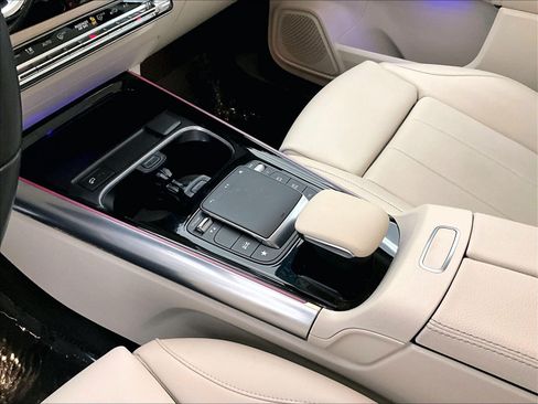 Certified 2023 Mercedes-Benz GLA 250 image 15