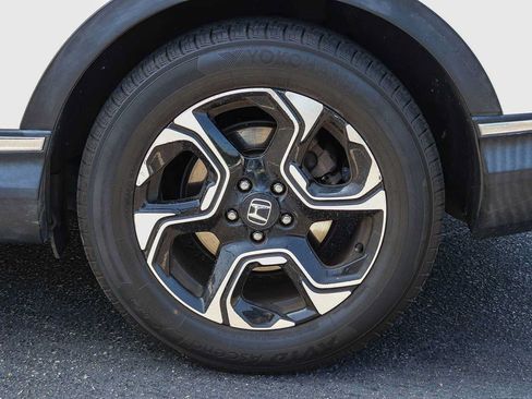 Used 2018 Honda CR-V Touring image 10